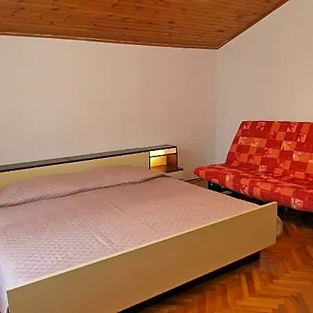 House 385 ホテル